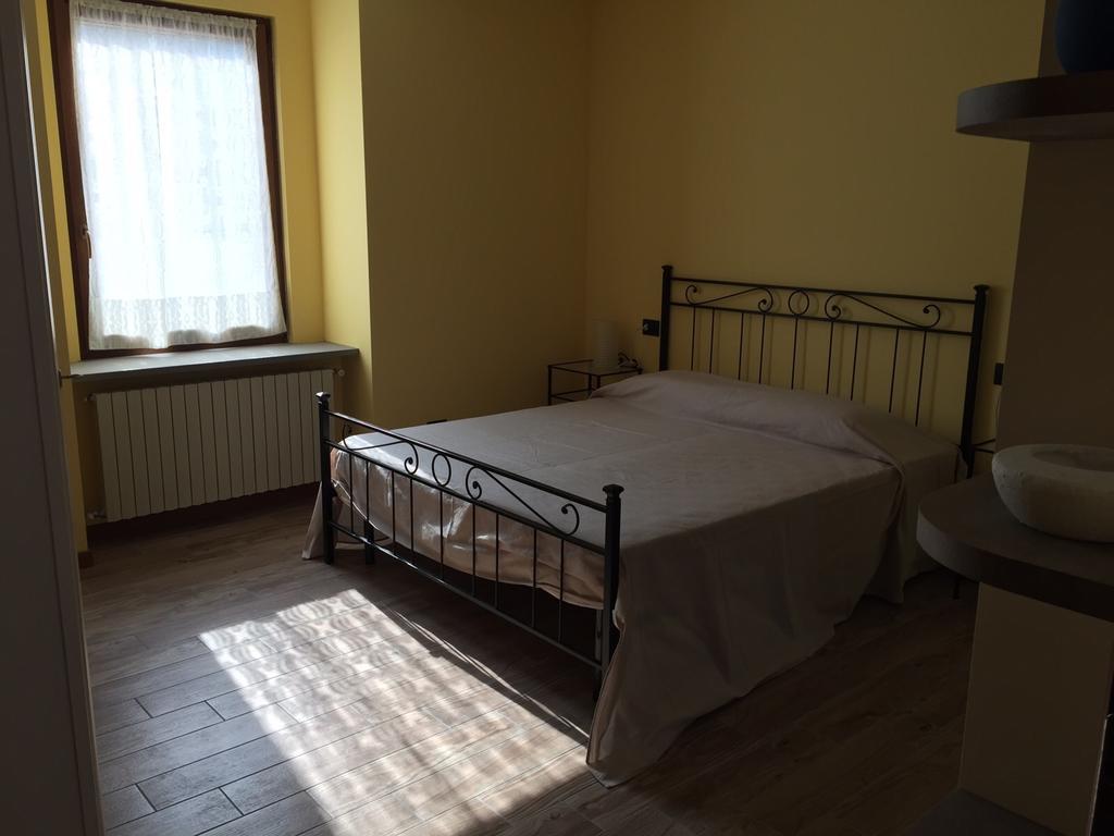 Fino Apartment Brembilla Bagian luar foto
