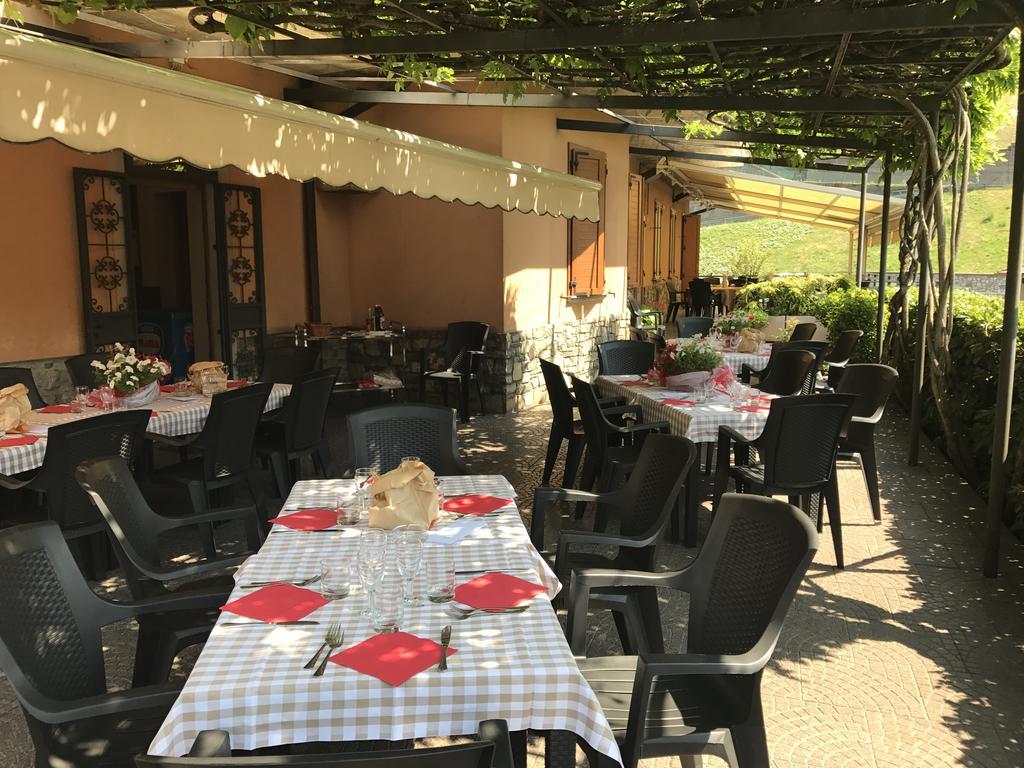 Fino Apartment Brembilla Bagian luar foto